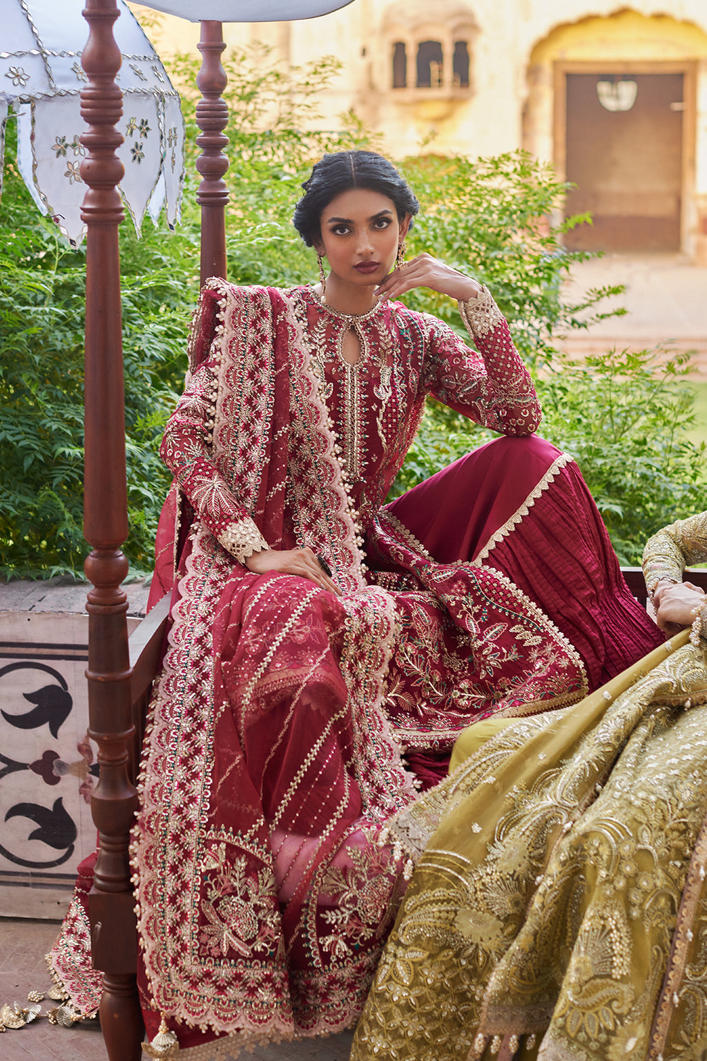 AFROZEH DASTANGOI WEDDING FORMALS'23