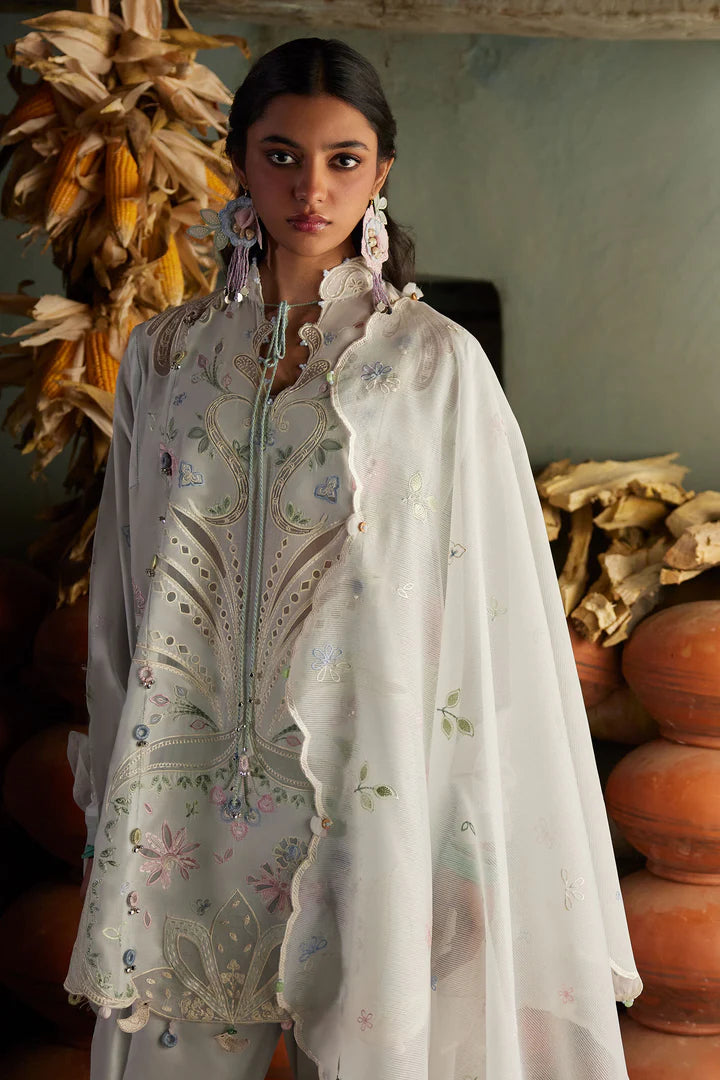 ZAHA LAWN '26 - 10 A