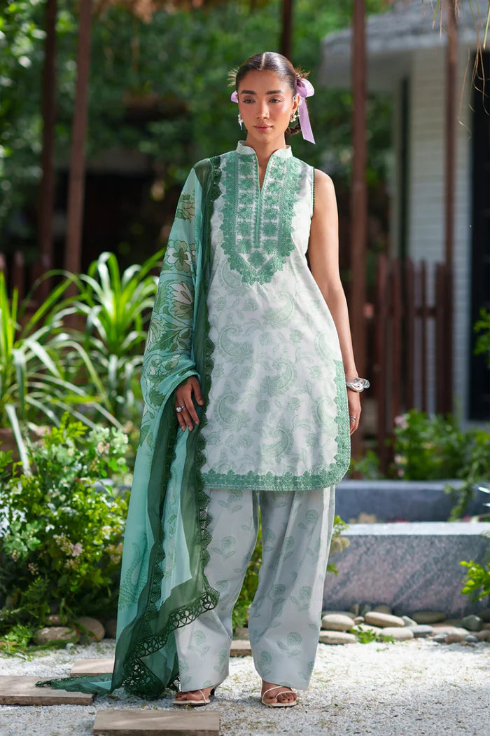SAIRA RIZWAN LAANEM '26 - ZAREEN B