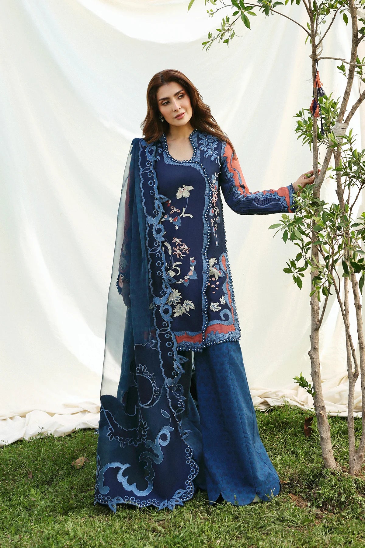 AFROZEH LUXURY '26 - 02