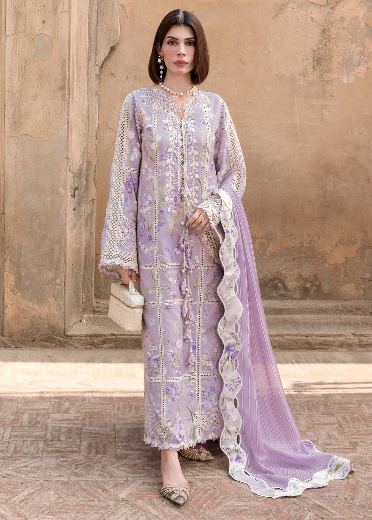 CRIMSON FLOW '26 - 02 B