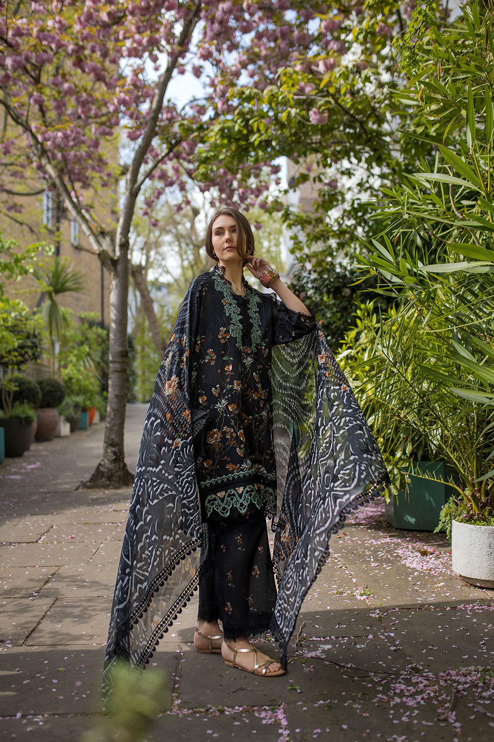 SOBIA NAZIR BASICS '25 - 03 B