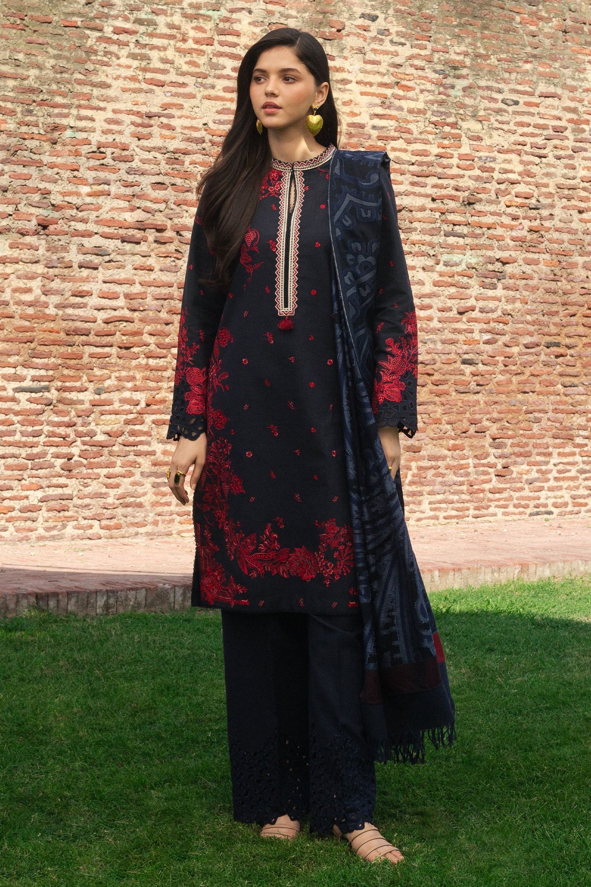 ZARA SHAHJAHAN WINTER '24 - 02