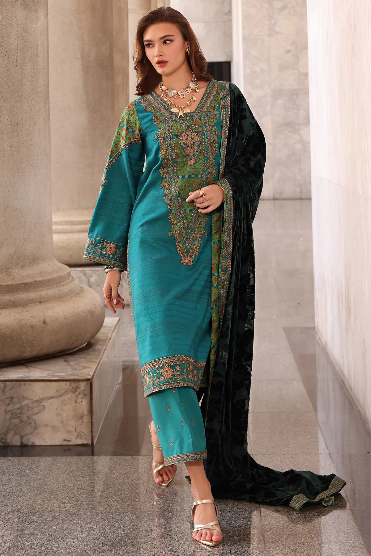 CHARIZMA POSHIMA '25 - 19