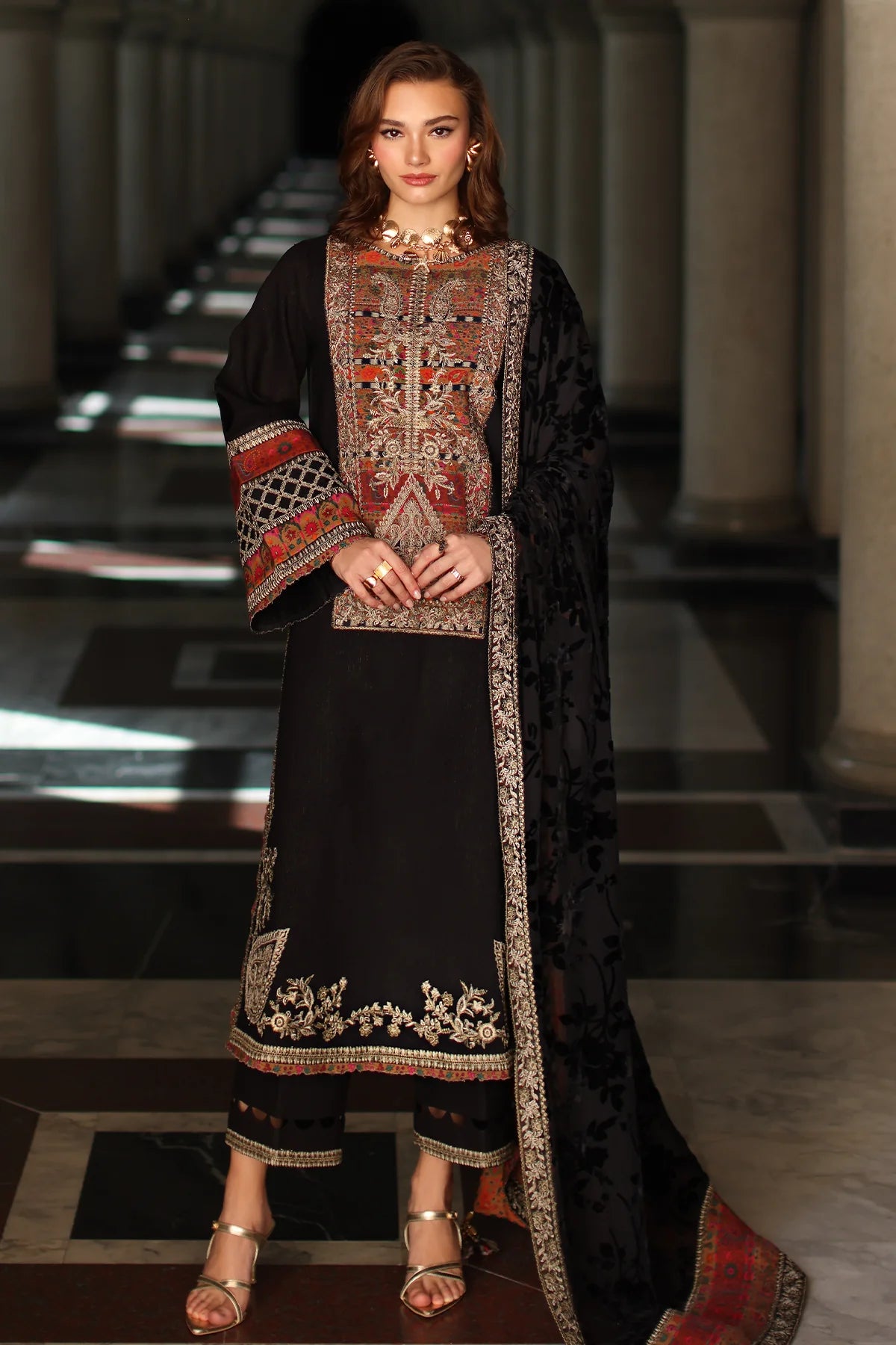 CHARIZMA POSHIMA '25 - 21