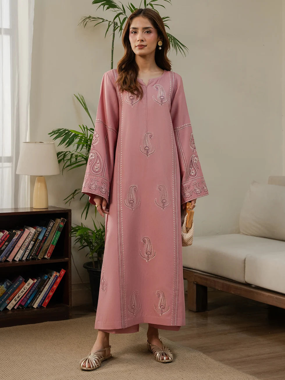 YARDS KARANDI PRET '26 - ROVE