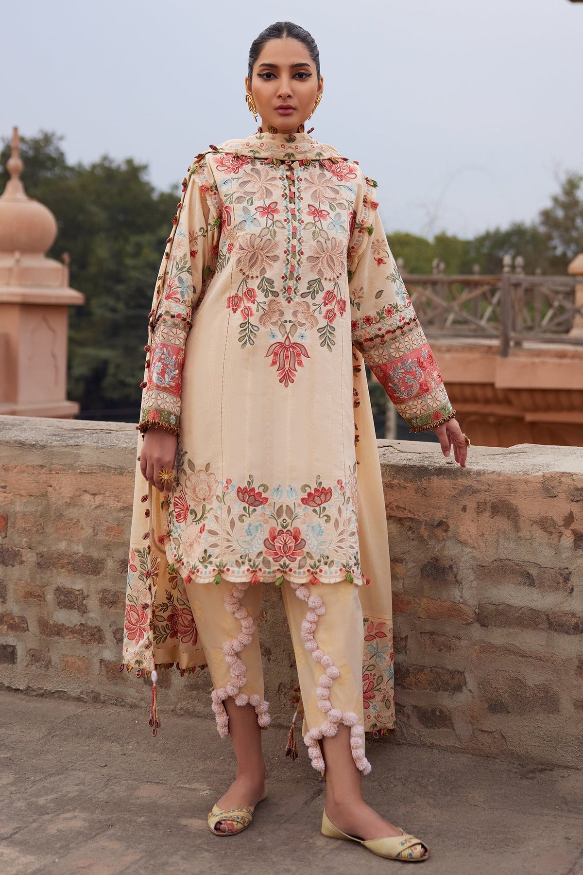 ELAN LAWN '25 - 07 B