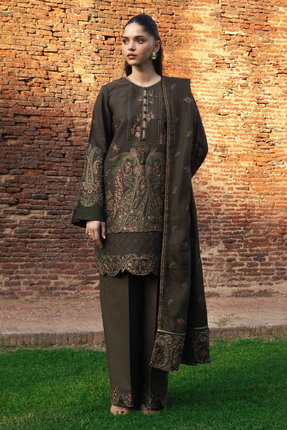 ZARA SHAHJAHAN WINTER '24 - 05